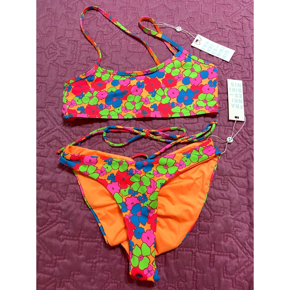 Frankies Bikinis | Bikini Set.